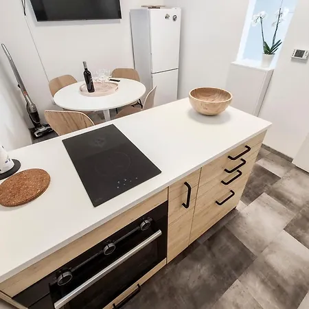 Apartment Uniapartments Ljubljana