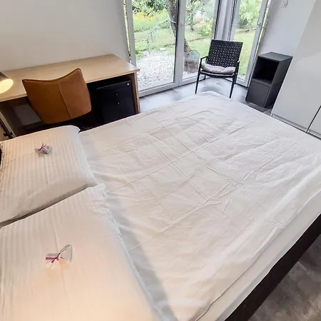 Apartment Uniapartments *