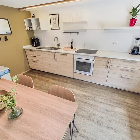 Apartment Uniapartments