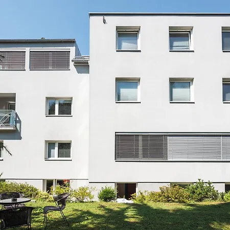 Uniapartments * Ljubljana