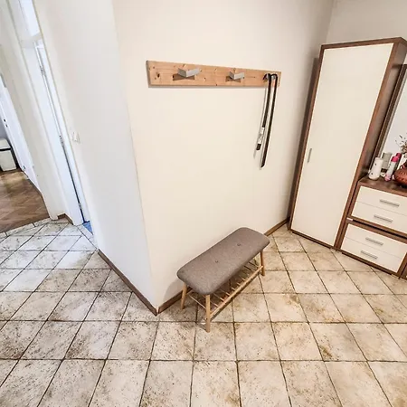 Uniapartments Apartment