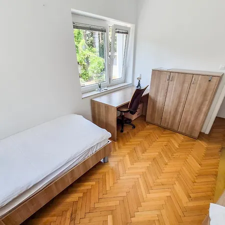 Uniapartments Apartment